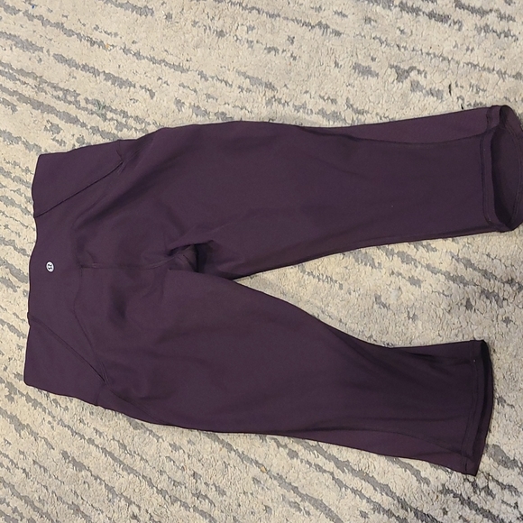 Lululemon Train Times Crop (17") Garnet - Picture 10 of 12